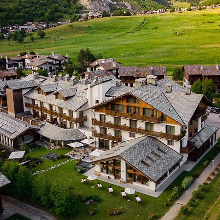 לה טוויל Montana Lodge & Spa, By R Collection Hotels מראה חיצוני תמונה