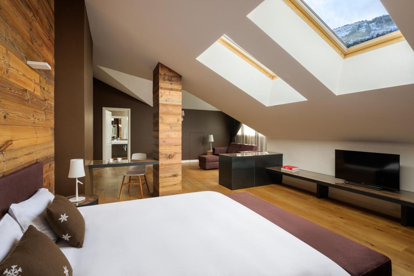 לה טוויל Montana Lodge & Spa, By R Collection Hotels מראה חיצוני תמונה